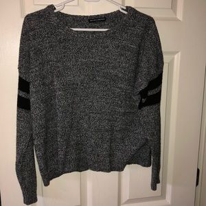 Brandy Melville Sweater